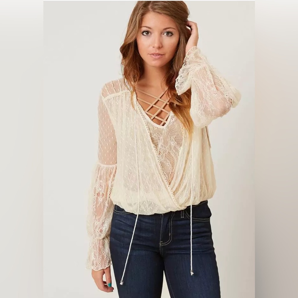 Free People Far Away Lace Blouse Medium Cream Sheer Boho Romantic Top - Picture 4 of 16